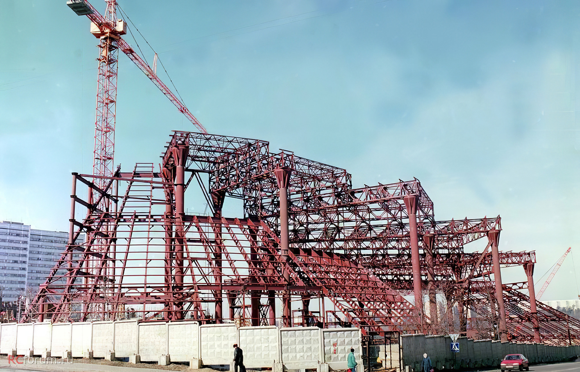 Строительство гиганта